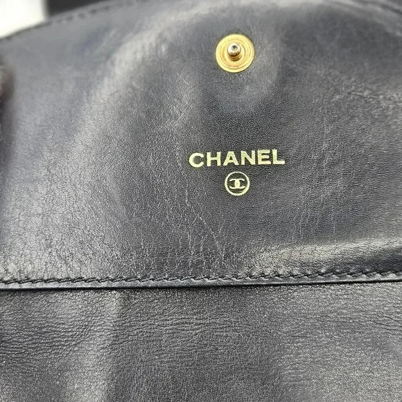 CHANEL Caviar Leather  Bifold Wallet - Picture 10 of 15